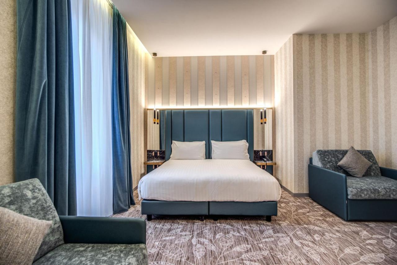 Cc Palace Hotel Rome Bagian luar foto