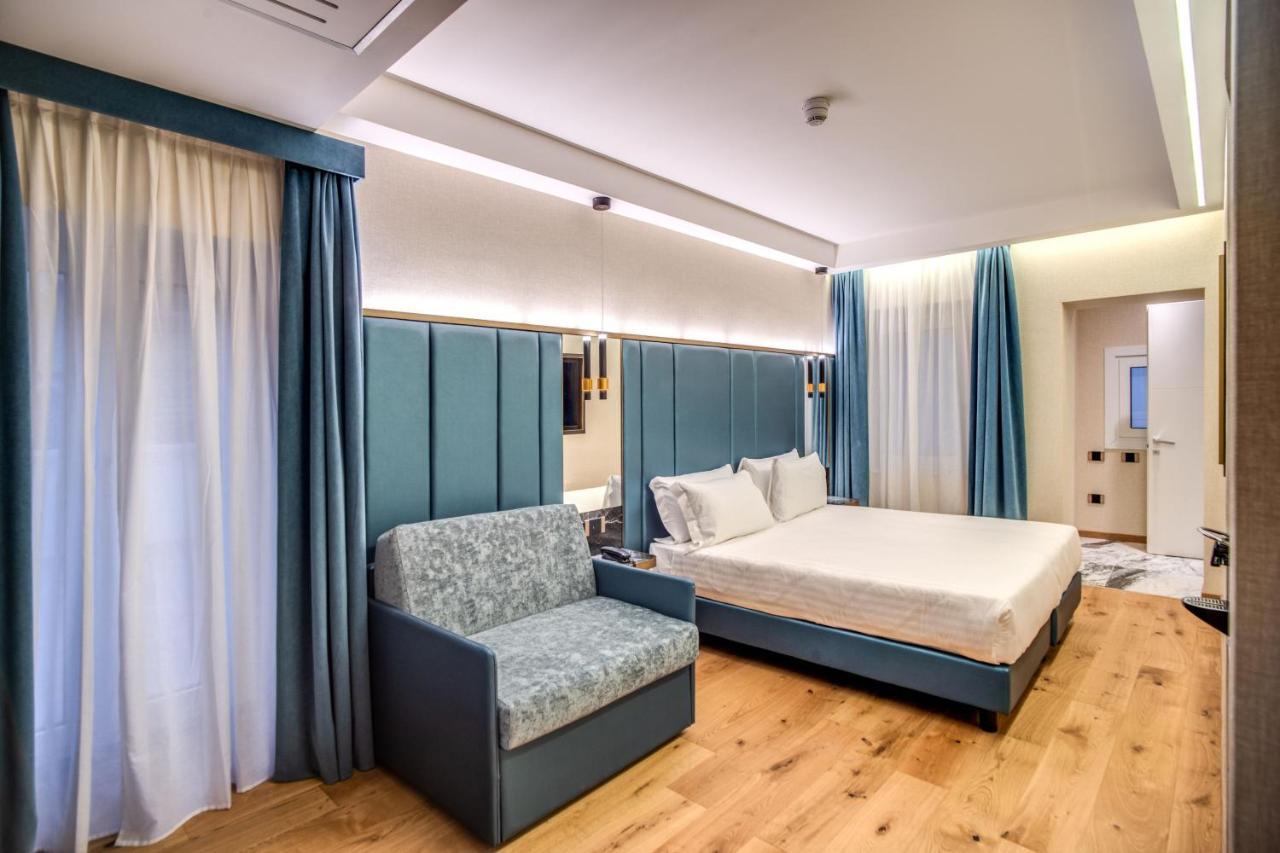 Cc Palace Hotel Rome Bagian luar foto